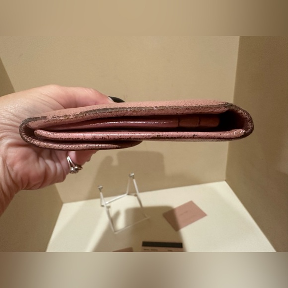 MiuMiu Bubblegum Pink Long Leather Double Snap Wallet W/original cards - Picture 11 of 14